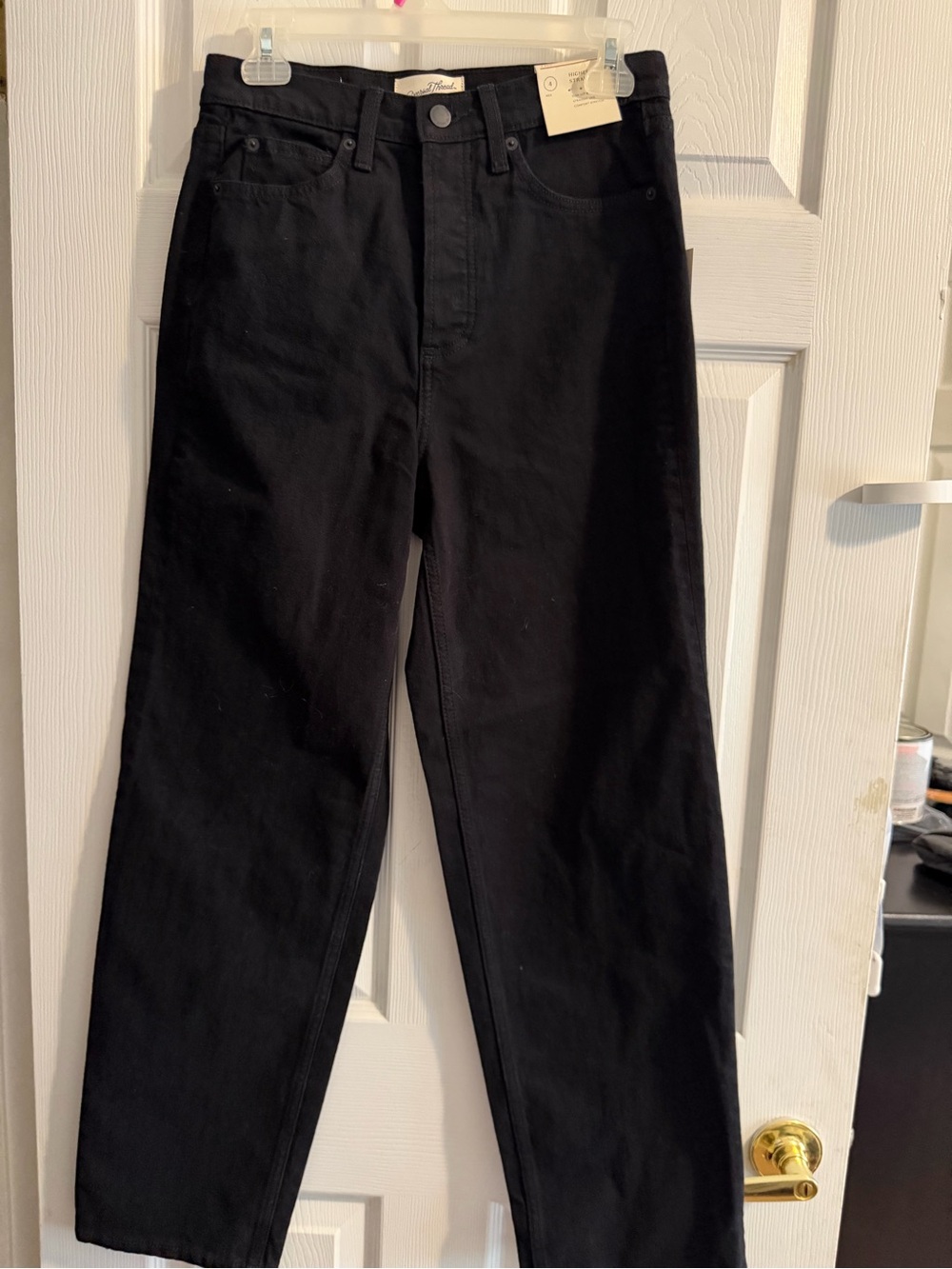 Universal Thread Black Straight-Leg Women's Jeans